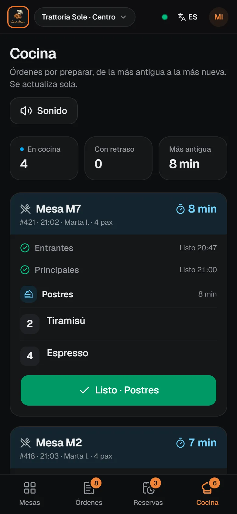 Pantalla de cocina de Diner Brain en un móvil, con las órdenes ordenadas por tiempo de espera.